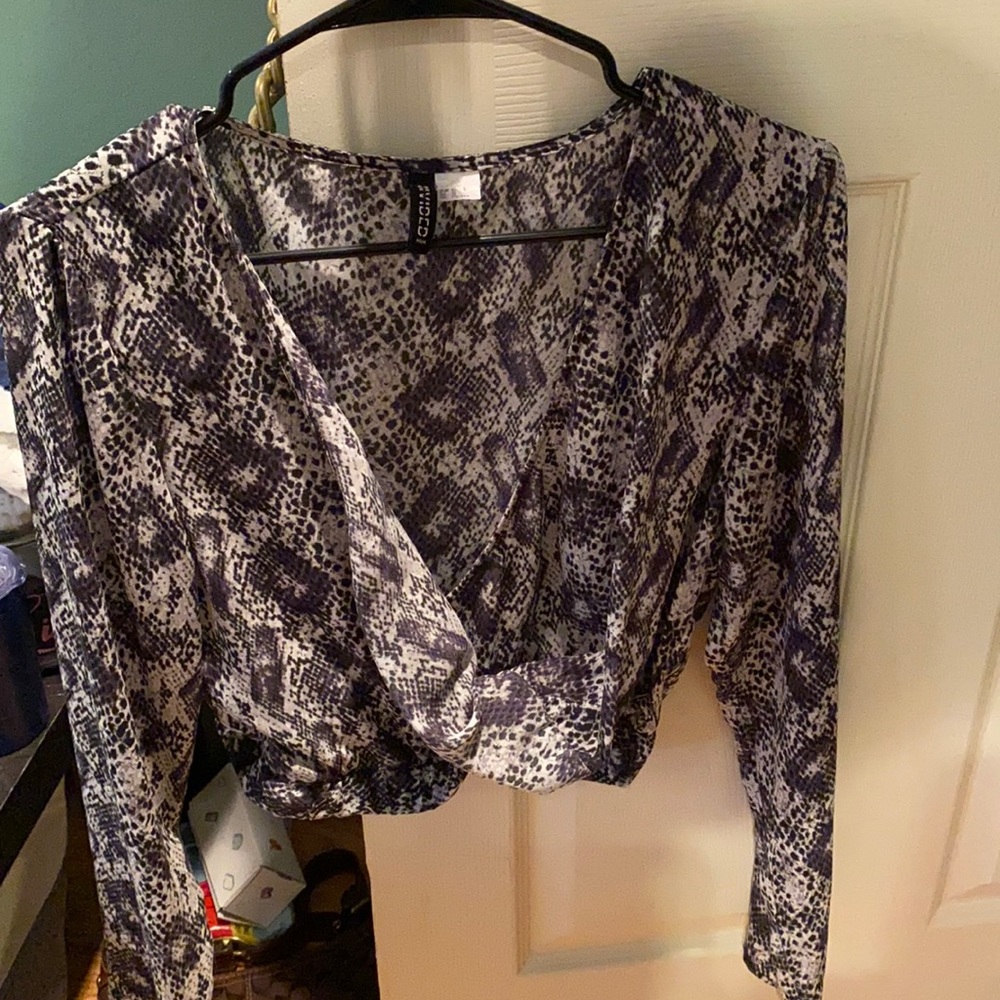 Snake print wrap top